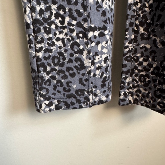 Seven7 Women's Pull On Multicolor Leopard Print Leggings High Rise Small Stretch - Picture 3 of 13